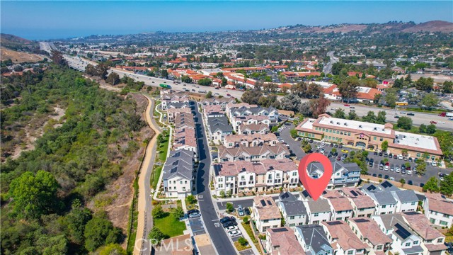 31980 Via Refrescar, San Juan Capistrano CA: https://media.crmls.org/medias/0d09d3aa-64a0-42fc-879e-1df8d1103c1e.jpg
