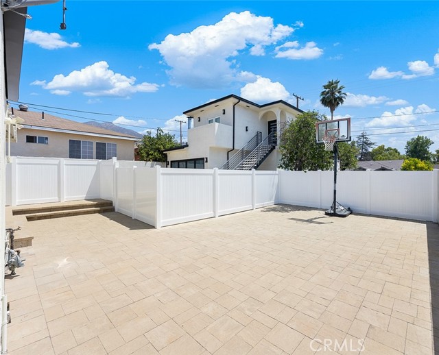 826 East Olive Avenue photo 11