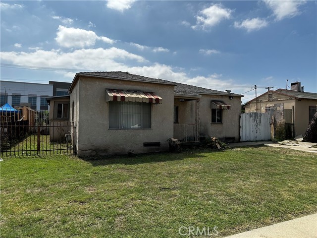 Detail Gallery Image 1 of 1 For 2712 W 134th St, Compton,  CA 90059 - 2 Beds | 1 Baths