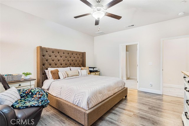 Detail Gallery Image 22 of 35 For 1553 N State, Fresno,  CA 93722 - 3 Beds | 2 Baths