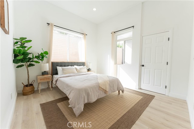 5745 1st Master Suite