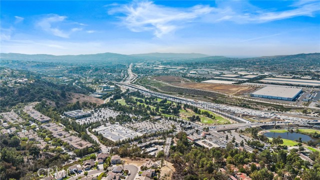 MLS #OC25265109 image #33