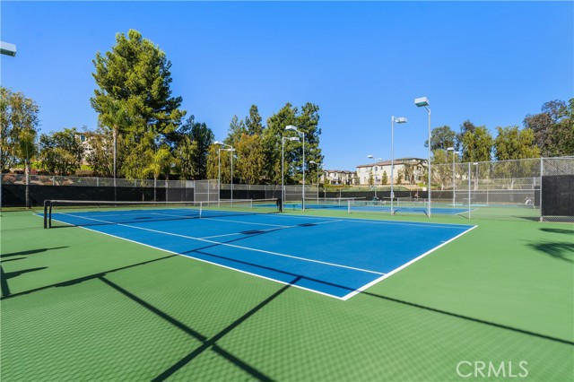 20981 Oakville, Lake Forest CA: https://media.crmls.org/medias/0d0d7928-beff-41d2-9884-4bf66781576e.jpg