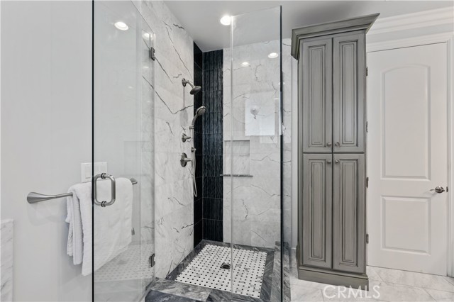 1407 S Catalina Avenue, Redondo Beach CA: https://media.crmls.org/medias/0d0e02e0-f497-483a-b128-fc9ca8340efb.jpg