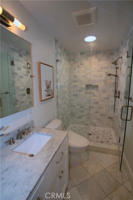 Detail Gallery Image 41 of 69 For 1736 Bayport Way, Newport Beach,  CA 92660 - 4 Beds | 3/1 Baths