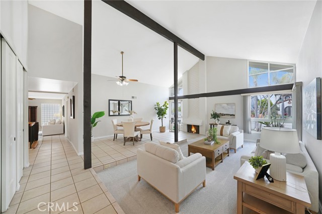 Detail Gallery Image 8 of 47 For 16672 Bolero Ln, Huntington Beach,  CA 92649 - 3 Beds | 2 Baths