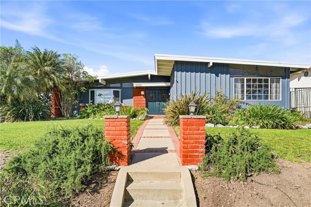 Front Image Thumbnail for CRCV26046796