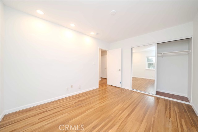 Detail Gallery Image 14 of 22 For 5841 Bowcroft, Los Angeles,  CA 90016 - 2 Beds | 2 Baths