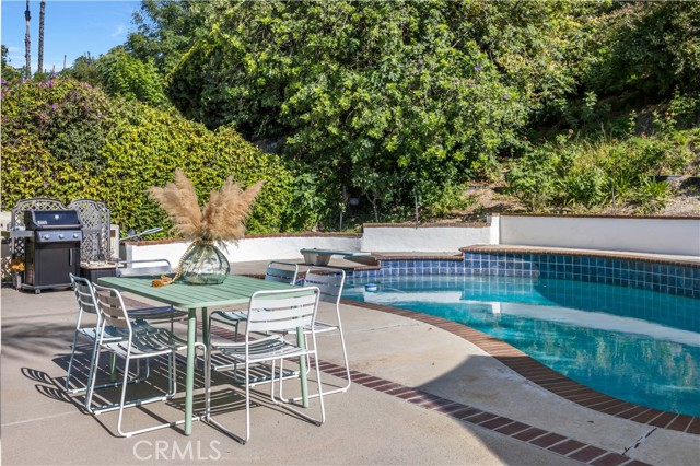 23928 Sunset Crossing Road, Diamond Bar CA: https://media.crmls.org/medias/0d142970-2b0e-433e-88cc-bef0374321ee.jpg