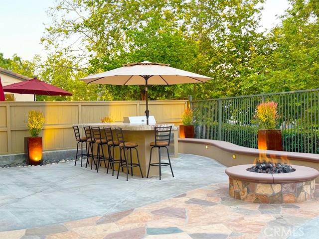 10 Pickering Circle, Ladera Ranch CA: https://media.crmls.org/medias/0d143db4-1c61-482a-965e-f9eff9f318e7.jpg