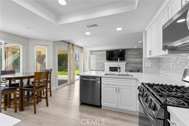 Detail Gallery Image 28 of 75 For 2488 W Summerset Dr, Rialto,  CA 92377 - 4 Beds | 3 Baths