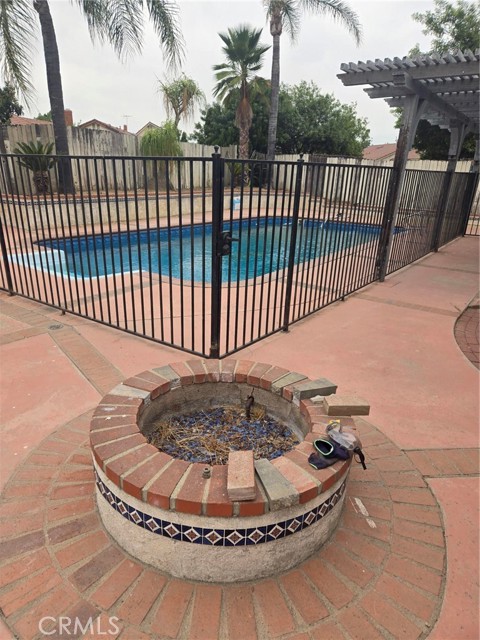 Detail Gallery Image 18 of 19 For 1022 Sunset, Rialto,  CA 92376 - 3 Beds | 2 Baths