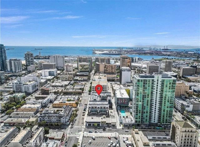 Detail Gallery Image 19 of 20 For 215 Elm Ave, Long Beach,  CA 90802 - 2 Beds | 3 Baths