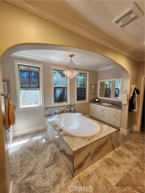 1 David Street, Ladera Ranch CA: https://media.crmls.org/medias/0d186107-59df-49a5-b449-4584759ffd8b.jpg