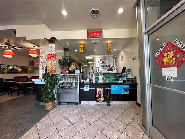 0 Valley View Blvd #101, Rosemead CA: https://media.crmls.org/medias/0d186bd3-51e7-4f55-a26b-eccb7c345fd5.jpg