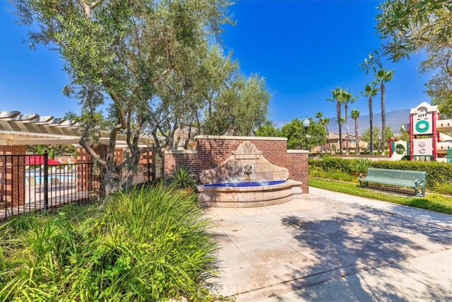 Detail Gallery Image 52 of 54 For 16040 Jamie Ln #8,  Fontana,  CA 92336 - 3 Beds | 2 Baths