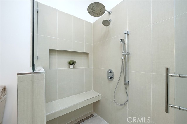 Detail Gallery Image 19 of 51 For 1462 Merion Way M2 - 30k,  Seal Beach,  CA 90740 - 2 Beds | 2 Baths