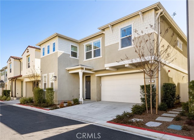 Detail Gallery Image 2 of 45 For 947 Aurora Ln, Costa Mesa,  CA 92626 - 3 Beds | 2/1 Baths