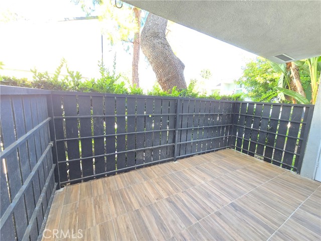 Detail Gallery Image 15 of 31 For 18645 Hatteras St #161,  Tarzana,  CA 91356 - 2 Beds | 1/1 Baths