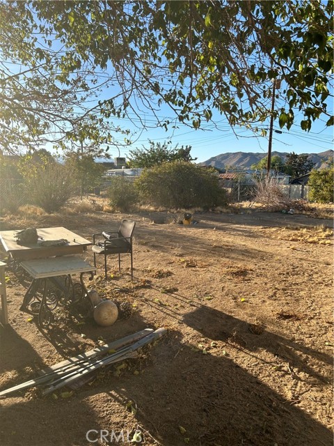 Detail Gallery Image 15 of 15 For 7674 Dumosa Ave, Yucca Valley,  CA 92284 - 2 Beds | 2 Baths