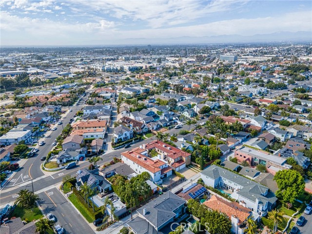 Detail Gallery Image 70 of 74 For 508 Westminster Ave, Newport Beach,  CA 92663 - 5 Beds | 5/1 Baths