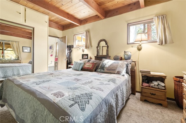 Detail Gallery Image 10 of 30 For 39791 Forest Rd, Big Bear Lake,  CA 92315 - 3 Beds | 2 Baths