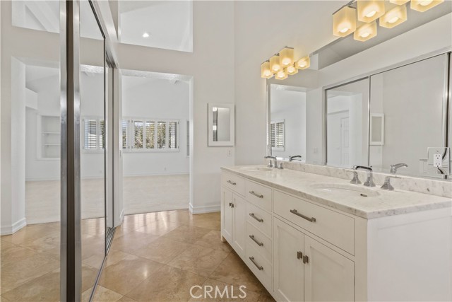 29 Hancock Street, Laguna Niguel CA: https://media.crmls.org/medias/0d1f459c-8d4d-47a5-8a5e-4d2af89c60db.jpg