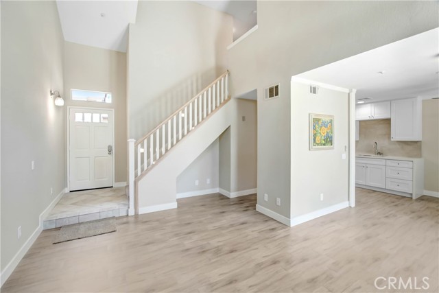Detail Gallery Image 5 of 20 For 7367 Stonebrook Pl, Rancho Cucamonga,  CA 91730 - 3 Beds | 2/1 Baths