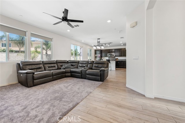 Detail Gallery Image 10 of 42 For 12184 Backwater Way, Jurupa Valley,  CA 91752 - 4 Beds | 2/1 Baths