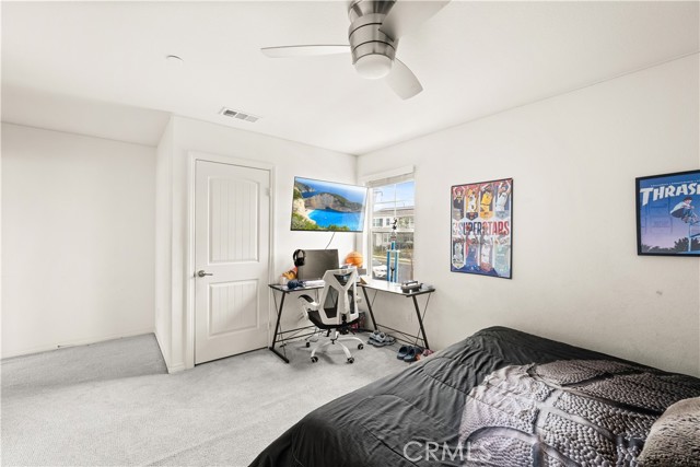 Detail Gallery Image 21 of 36 For 16744 Stags Leap Ln, Fontana,  CA 92336 - 4 Beds | 3 Baths