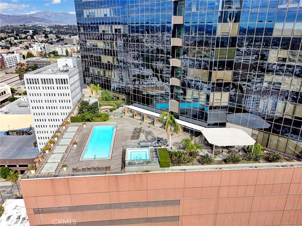 MLS #DW25268165 image #54