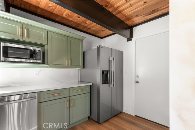 39933 Deer, Big Bear Lake, CA 92315