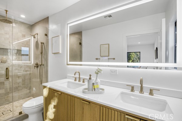 Detail Gallery Image 16 of 29 For 7932 Woodlake, West Hills,  CA 91304 - 4 Beds | 3 Baths