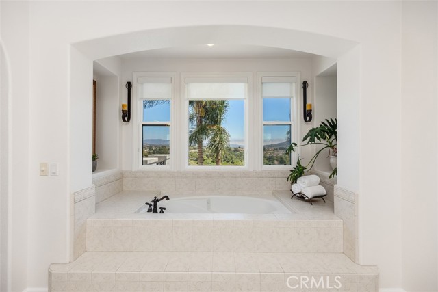 Detail Gallery Image 32 of 54 For 6 Corte De Nubes, San Clemente,  CA 92673 - 5 Beds | 5/1 Baths