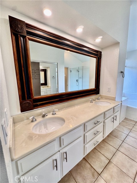 Detail Gallery Image 17 of 30 For 26351 Ambia, Mission Viejo,  CA 92692 - 4 Beds | 2/1 Baths