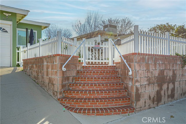 11010 Leolang Avenue photo 4