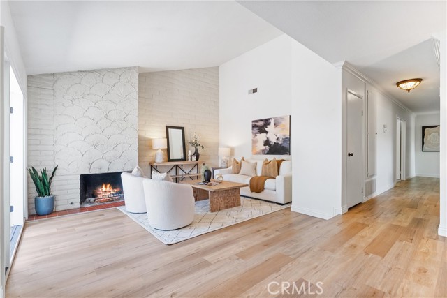 Detail Gallery Image 6 of 37 For 3000 Persimmon Pl, Fullerton,  CA 92835 - 3 Beds | 2 Baths