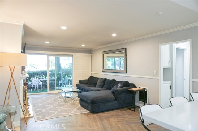 MLS #OC25265232 image #17