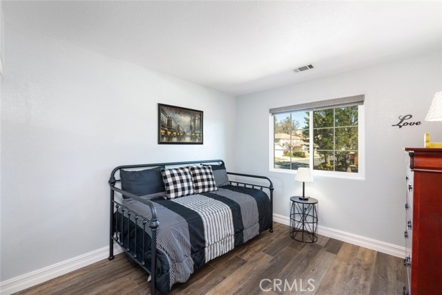 Image 28 of 71 For 41943 Niblick Road