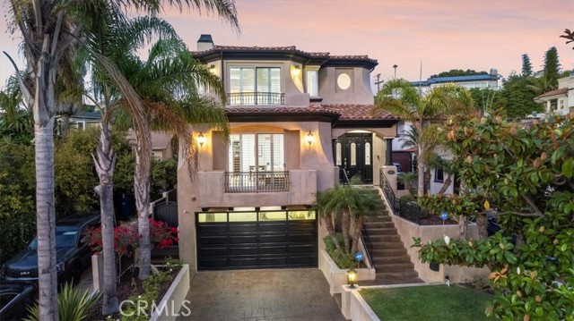 507 Sapphire Street, Redondo Beach, California 90277, 5 Bedrooms Bedrooms, ,5 BathroomsBathrooms,Residential,Sold,Sapphire,PV22260922