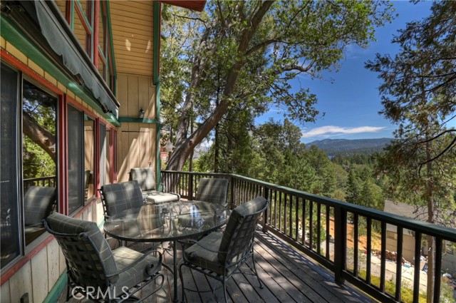 Detail Gallery Image 43 of 56 For 701 Zurich Dr, Lake Arrowhead,  CA 92352 - 3 Beds | 3 Baths