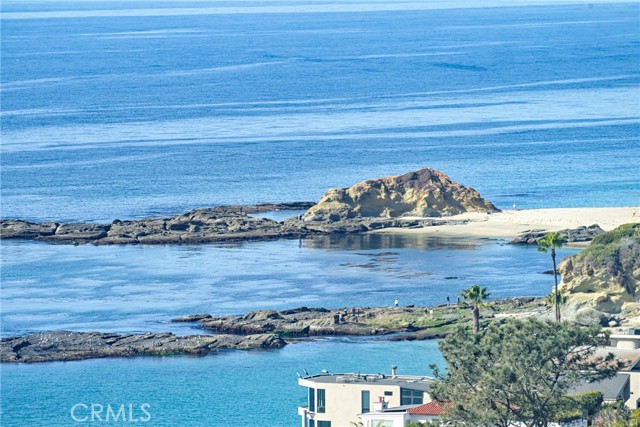 Detail Gallery Image 45 of 46 For 31161 Holly Dr, Laguna Beach,  CA 92651 - 5 Beds | 2/1 Baths