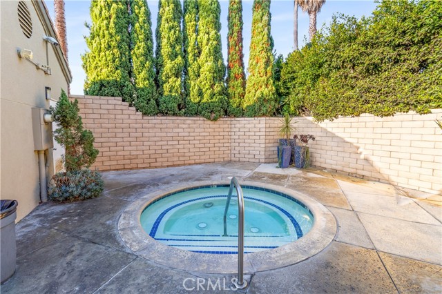 MLS #OC25178232 image #42