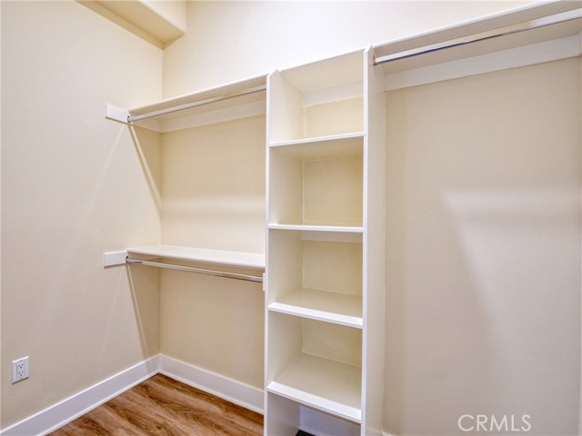 56 E Duarte Road, Arcadia CA: https://media.crmls.org/medias/0d28b165-f139-456c-aeb9-5af2cc7a25d5.jpg