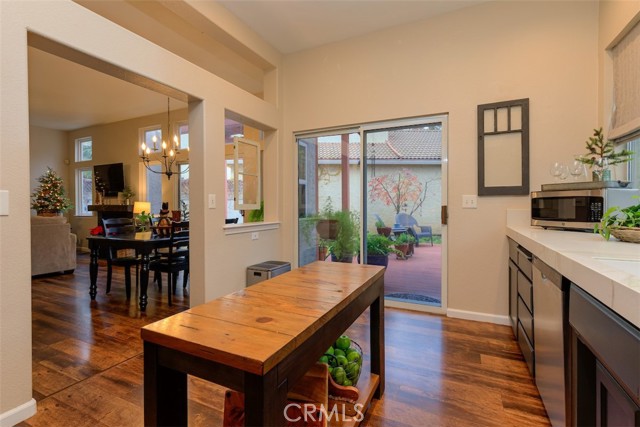 Detail Gallery Image 18 of 49 For 244 Mission Serra Ter, Chico,  CA 95928 - 3 Beds | 2 Baths