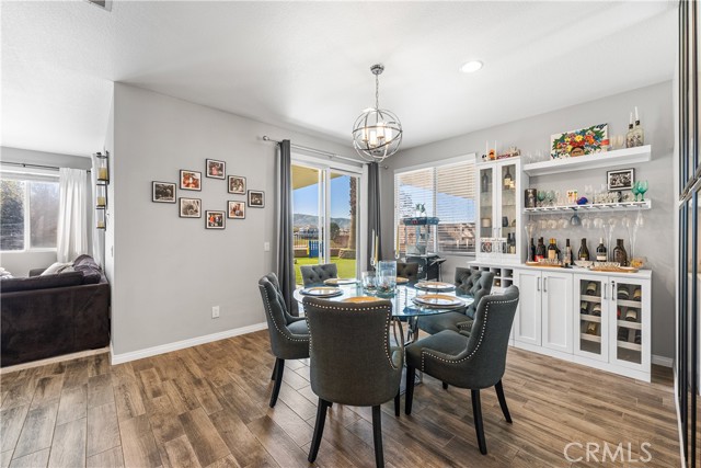 Detail Gallery Image 11 of 75 For 40637 Pinina Ct, Palmdale,  CA 93551 - 5 Beds | 4 Baths