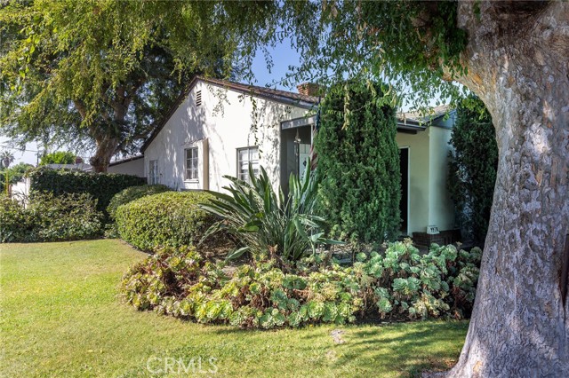 9978 Duffy Street, Temple City CA: https://media.crmls.org/medias/0d298970-f621-4f67-979d-560f10a30ee6.jpg