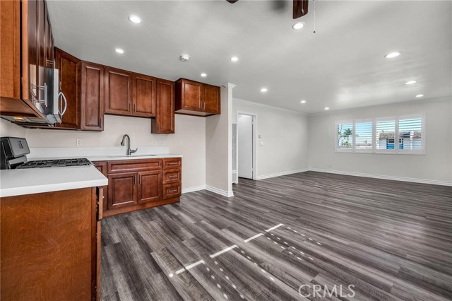 Detail Gallery Image 2 of 21 For 25925 Narbonne #35,  Lomita,  CA 90717 - 2 Beds | 1 Baths