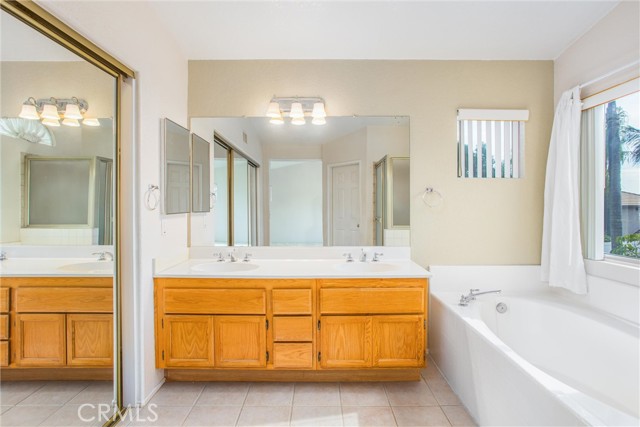 Detail Gallery Image 28 of 36 For 6714 Country Oaks Dr, Highland,  CA 92346 - 5 Beds | 3 Baths