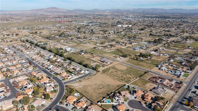 Detail Gallery Image 2 of 26 For 0 Estero, Victorville,  CA 92392 - – Beds | – Baths